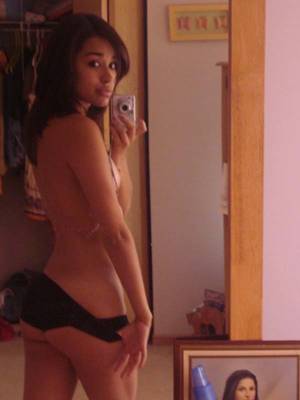 latina nude facebook - 