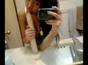 asian girl dildo selfie - Cute asian teen dildo selfie at HomeMoviesTube.com