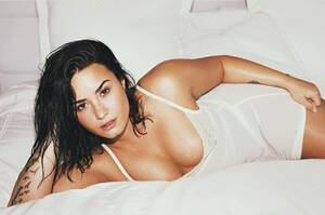 Lesbo Porn Demi Lovato - Demi Lovato Lesbian Imagines - Book two - The Nanny Pt 4 |D - Wattpad