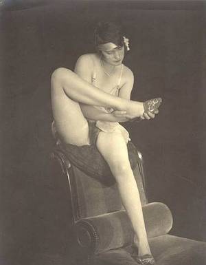 1800 Vintage Nazi - The Jiggle Joint!