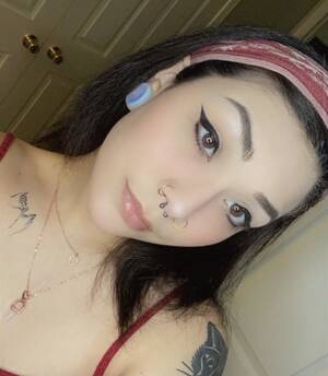 Hipster Slut Porn - Hipster slut (eu.ph0ria) - Porn Videos & Photos - EroMe