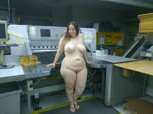 bbw nude shopping - BBW nude in the shop - \