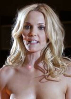 Leslie Bibb Porn - See Leslie Bibb Nude | Leslie Bibb Naked | Mr. Skin