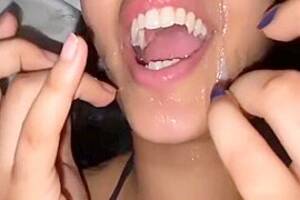 girlfriend mouth - Girlfriend Takes Cum In Mouth For First Time