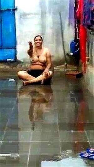 desi rain nude - Watch Desi bhabhi enjoying rain - Bath, Desi, Rain Porn - SpankBang