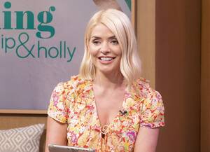 Deric Porn - Holly Willoughby Slams Porn Director's Comments About 'Normal' Sex