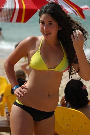 jewish topless beach - 