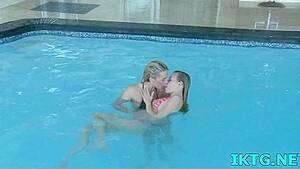 lesbian gangbang pool - Amateur Lesbian Threesome in Pool Gangbang Groupsex | AREA51.PORN
