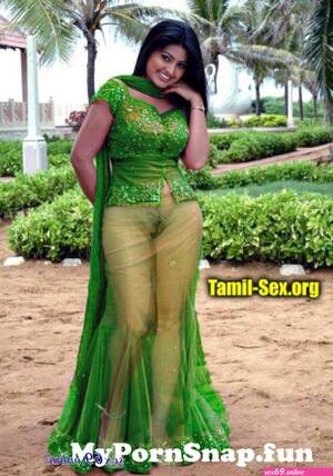 hot indian pussy in sarees - spreading pussy in saree - Sexy photos