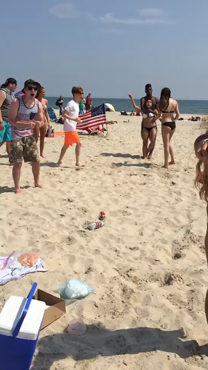 embarassed nude beach - Fight breaks out at Jones Beach, Long Island...WARNING partial nudity :  r/PublicFreakout