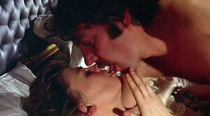 Dont Look Now Sex Scene - Didn't See That Coming: 10 Unexpected Sex Scenes In Movies