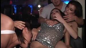 lesbian party girls - party girls go lesbian in the club - XVIDEOS.COM