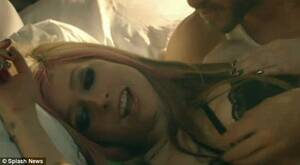 Avril Lavigne Sex Porn - Avril Lavigne strips down to her lingerie in racy new video What The Hell |  Daily Mail Online