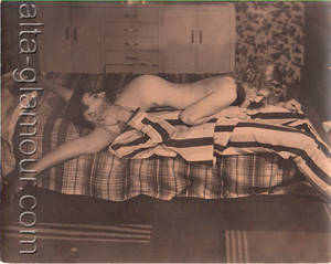 1930s Sex Cartoon - It is probably one of the many photo sets that came back with American GI's  from the first and second world wars. We really like this guy in his  pajamas, ...