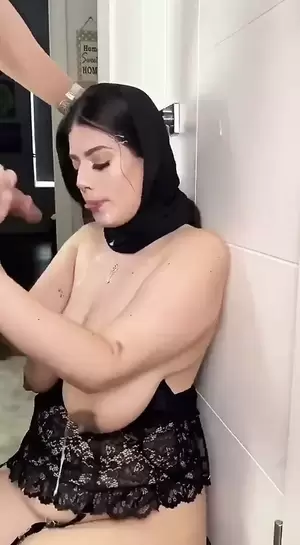 Arab Milf With Nice Tits - Big Boobs Arab MILF Sucks Like A Pro And Gets Huge Cumshot | xHamster