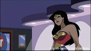 Black Superwoman Cartoon Porn - Superhero Hentai - Wonder Woman vs Captain America - XVIDEOS.COM
