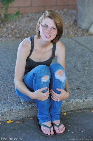 Aubrey Belle Porn Star - Aubrey Belle - Free nude pics, galleries & more at Babepedia