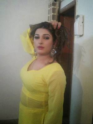 ladyboy beautiful girls - Beautiful Hot Pakistani Shemale Girls Fashion Dressess Photos.