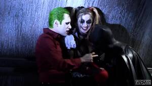 Batman Harley Quinn And Deadshot Porn - Suicide Squad XXX Part 5 Joker and Batman fuck naughty minx Harley Quinn