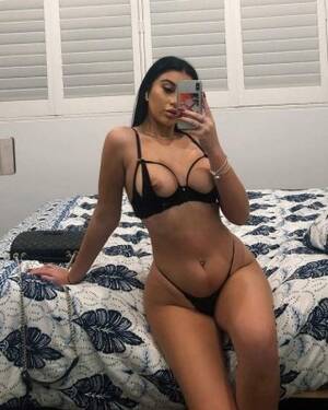 lusty latina selfie - Self Shot Latina Porn Pics - PICTOA