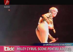 Miley Cyrus Cei Porn - VIDEO Miley Cyrus, scene porno la concert. De data asta chiar a exagerat