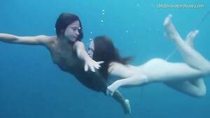 hot lesbians fucking underwate - Girls on Tenerife underwater lesbians - XVIDEOS.COM