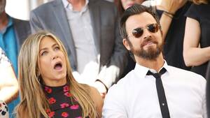 Jennifer Aniston And Courteney Cox Fucking - Jennifer Aniston And Justin Theroux Spend Thanksgiving Together (With Courteney  Cox, Too)