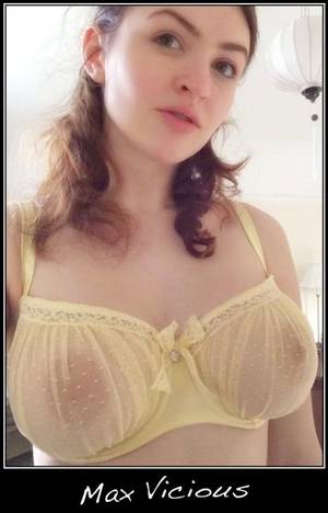 beautiful big amateur boobs - Max Vicious: Nice big tits amateurâ€¦