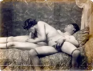 1800 Antique Porn 2 Guys - Vintage 1800 Porn Pics: Free Classic Nudes â€” Vintage Cuties
