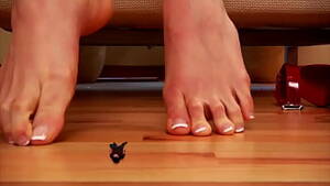 extreme giantess trampling - Free Giantess Feet Crush Porn Videos (245) - Tubesafari.com