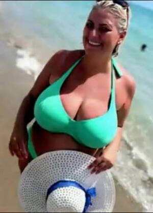 natural tit mature swimsuit - Mature Milfs with big tits in swimwear | xHamster