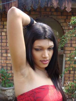 hot indian armpit nude - Sexy Kolkata Bengali Aunty Black Armpits Hot Photos