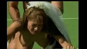 asian bride xxx - Asian bride on a tennis court - XVIDEOS.COM