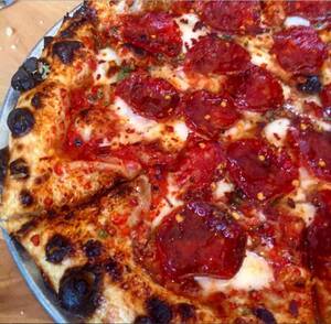 Greasy Food Porn - Food Porn Friday: 22 mouthwatering pizzas that look too good to be true