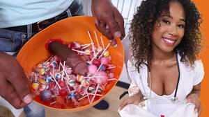 Black Girl Costume Porn - Black girl dressed with a nurse costume collecting more than just candies  at this house... - XVIDEOS.COM