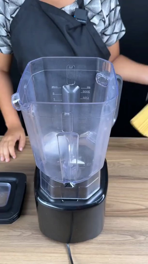 Blender Egg Porn - imagine if we could buy it ready-made : r/DiWHY