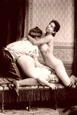 1890s Porn Pussy - oldalbum: brothel sex threesome (1890s) Porn Photo Pics
