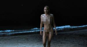 Jennifer Lawrence Comic Porn - Jennifer Lawrence stuns fans as she strips off and goes totally nude in  X-rated new comedy on Netflix | The Sun