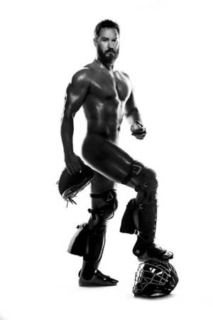black baseball nude - Mark-Paul Gosselaar, Pitch