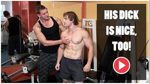 Gay Gym Sex - GAYWIRE - Bareback Sex and Big Muscles In A Public Gym - XVIDEOS.COM