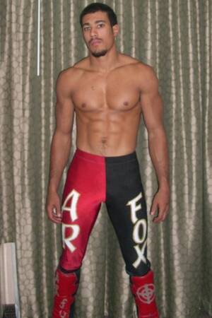 Ar Fox Star - OMG, he's naked: American professional wrestler AR Fox - OMG.BLOG