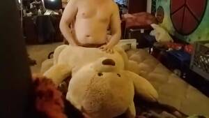 Guy Fucks Teddy Bear - Fucking a teddy bear - Gayfuror.com