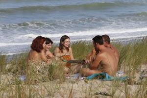 fkk nudist beach gallery - Best Nude Beaches in France - Have Fun Travel