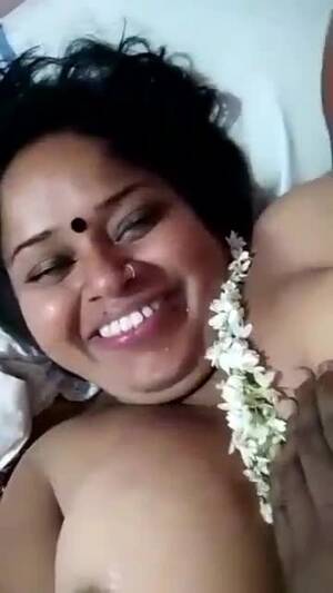 natural indian boob sucking - Natural Indian Boob Sucking | Sex Pictures Pass