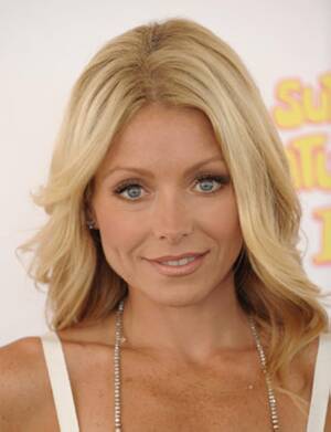 Kelly Ripa Celebrity Cartoon Porn - Kelly Ripa - News - IMDb