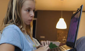 erection teenage teen girls - Teenage girl with laptop '