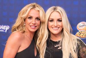 Britney Spears Doing - Britney Spears's Sister Jamie Lynn Was Reportedly Secretly Named Trustee of  Her Fortune | Vanity Fair