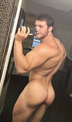 muscle dude - Beefy, masculine, hairy, sexy men and whatever else I think is hot.