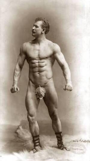 1800s Porn Reddit - Strongman Eugen Sandow. In then late 1800s He was considered the man with  the world's most perfect body : r/bodybuilding