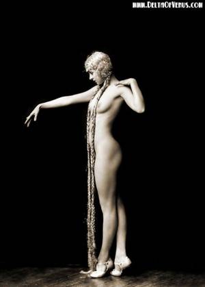 naked dance photography - Les albums de CÃ©line E.: Vintage nudes - Opus 3 | manda nudes | Pinterest |  Vintage, Ziegfeld girls and Erotic art